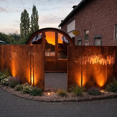 Auf Reiterhof In *